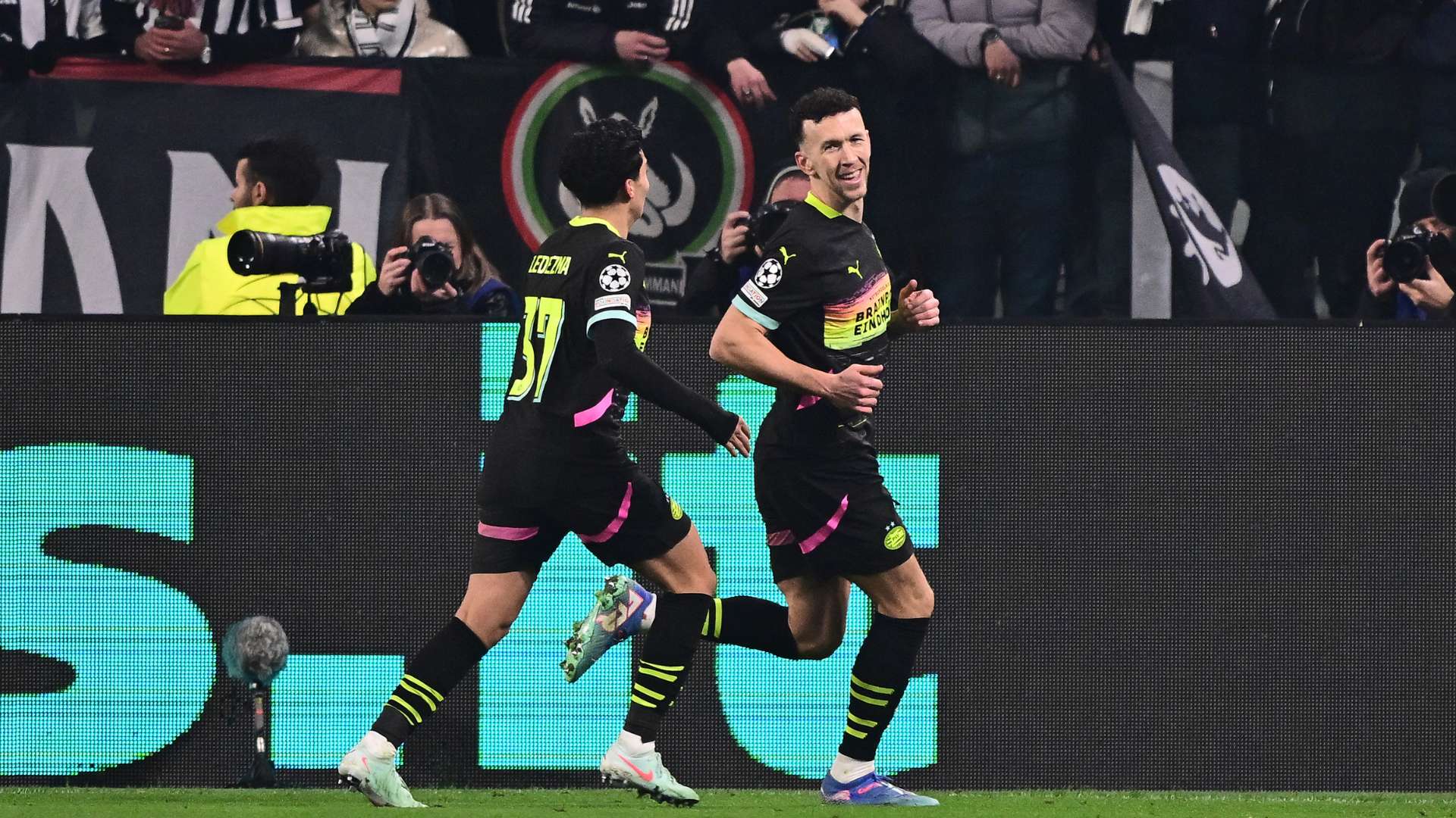 各支球队的 各支球队的